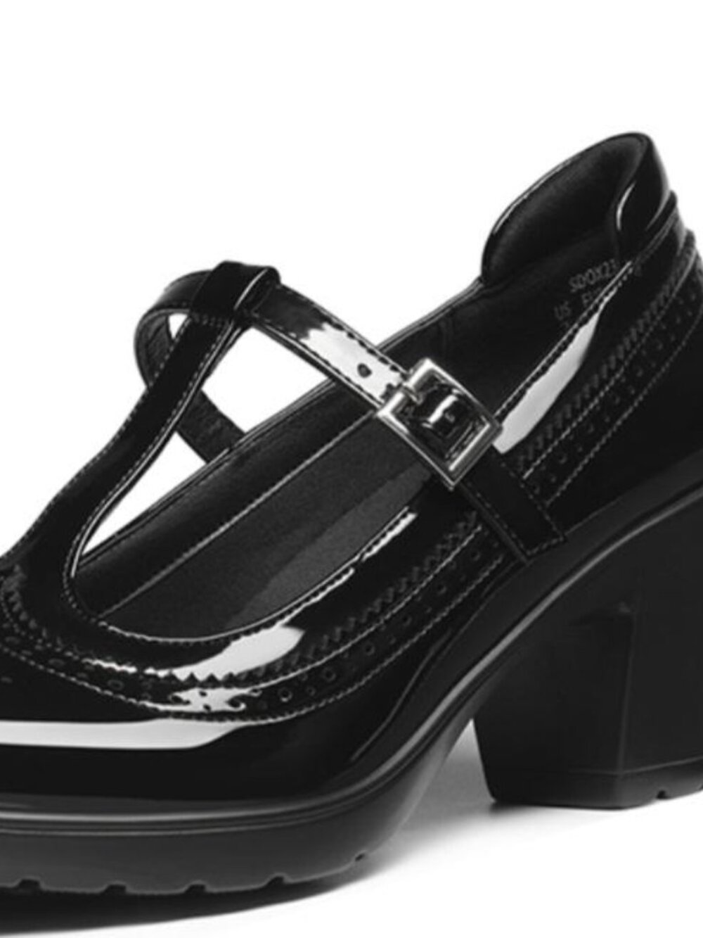 Dream Pairs (R) Patent Leather T-Strap Pump (NWOB)